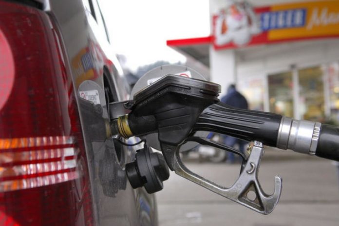Бензин или дизель: плюсы и минусы обоих типов двигателей